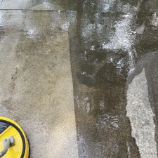 House-Wash-Gutter-Cleaning-Driveway-cleaning-in-Easley-SC 1